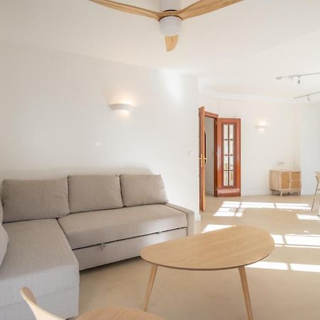 Апартаменты Amplio Apartamento Trinidad By Renthas Малага Экстерьер фото