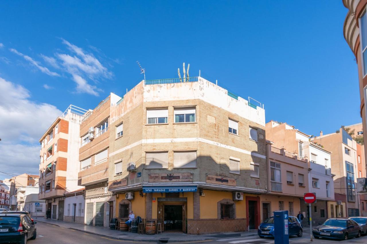 Апартаменты Amplio Apartamento Trinidad By Renthas Малага Экстерьер фото